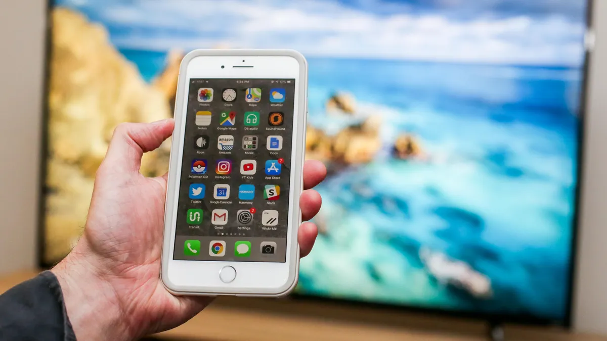 Chromecast vs AirPlay: Which Casting Option Serves Live Football Analysis Better?