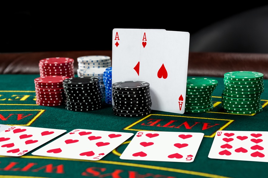 Data-Driven Baccarat Analysis: Strategy and Mechanics